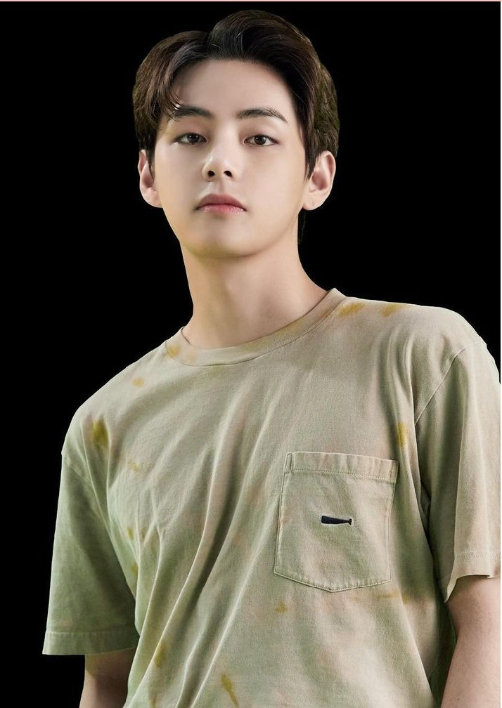 Behind-the-scenes cut of Kim Taehyung (V)