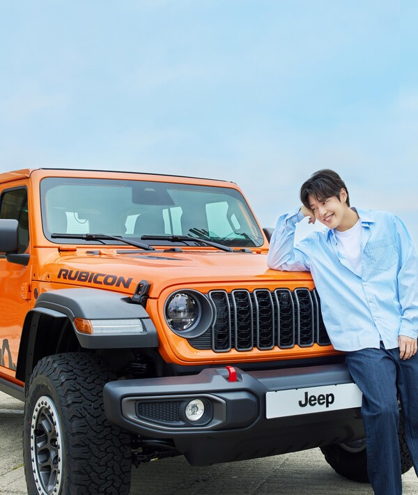 Latest photo of Kang Haneul