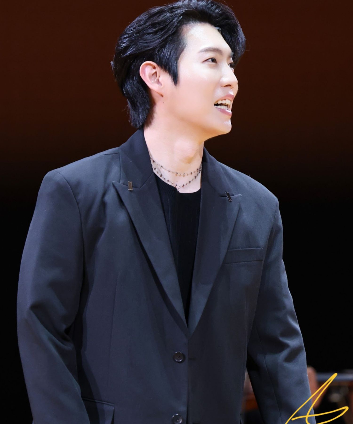 Behind-the-scenes cut of Son Taejin