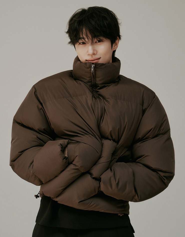 Latest photo of Byeon Wooseok