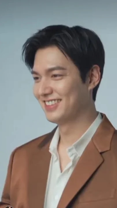 Today's popular wallpaper in Lee Minho community