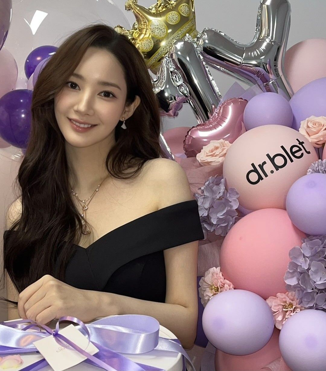 Cuplikan di balik layar dari Park Minyoung