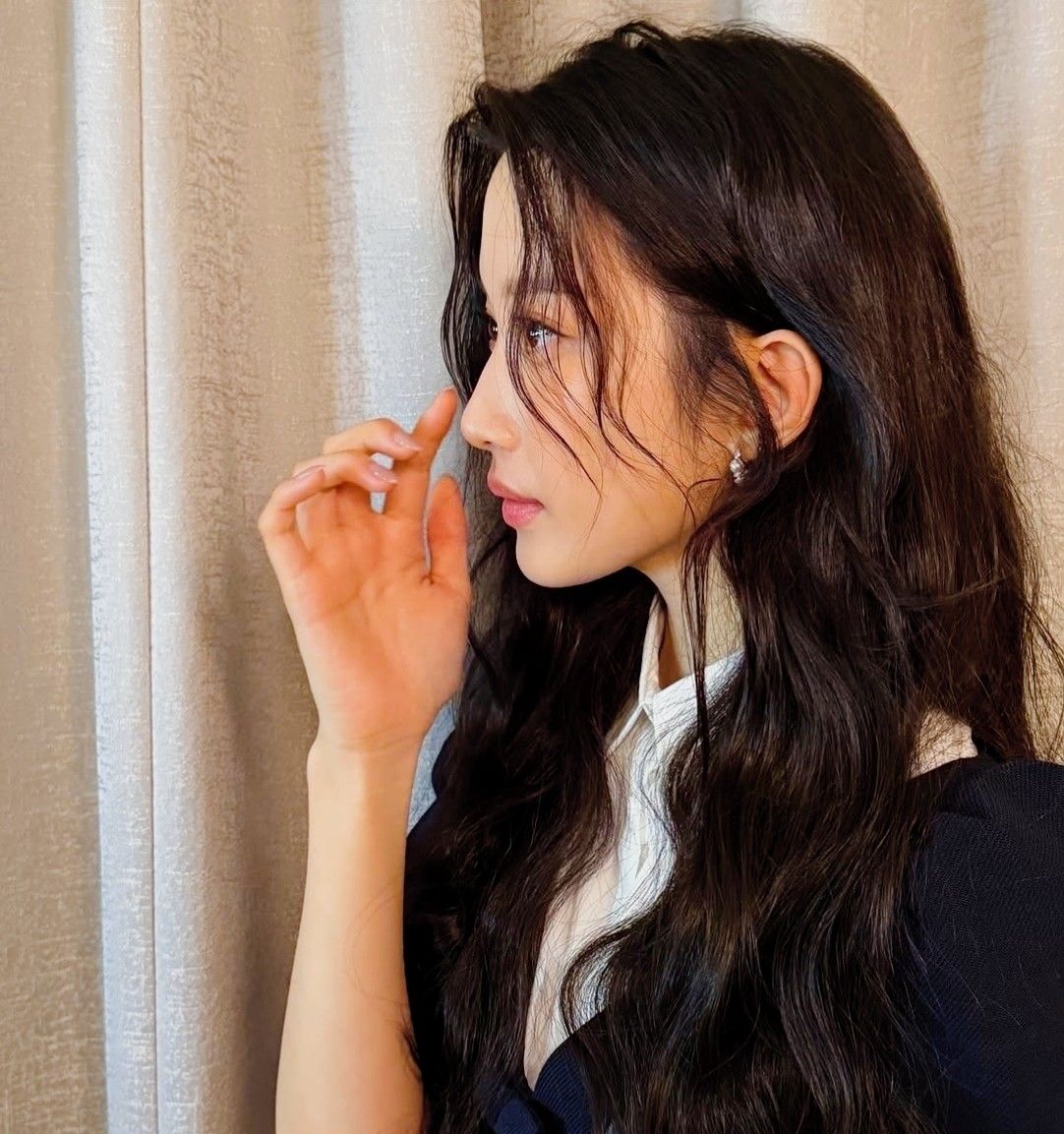 A moment captured by a fan of Mun Kayoung