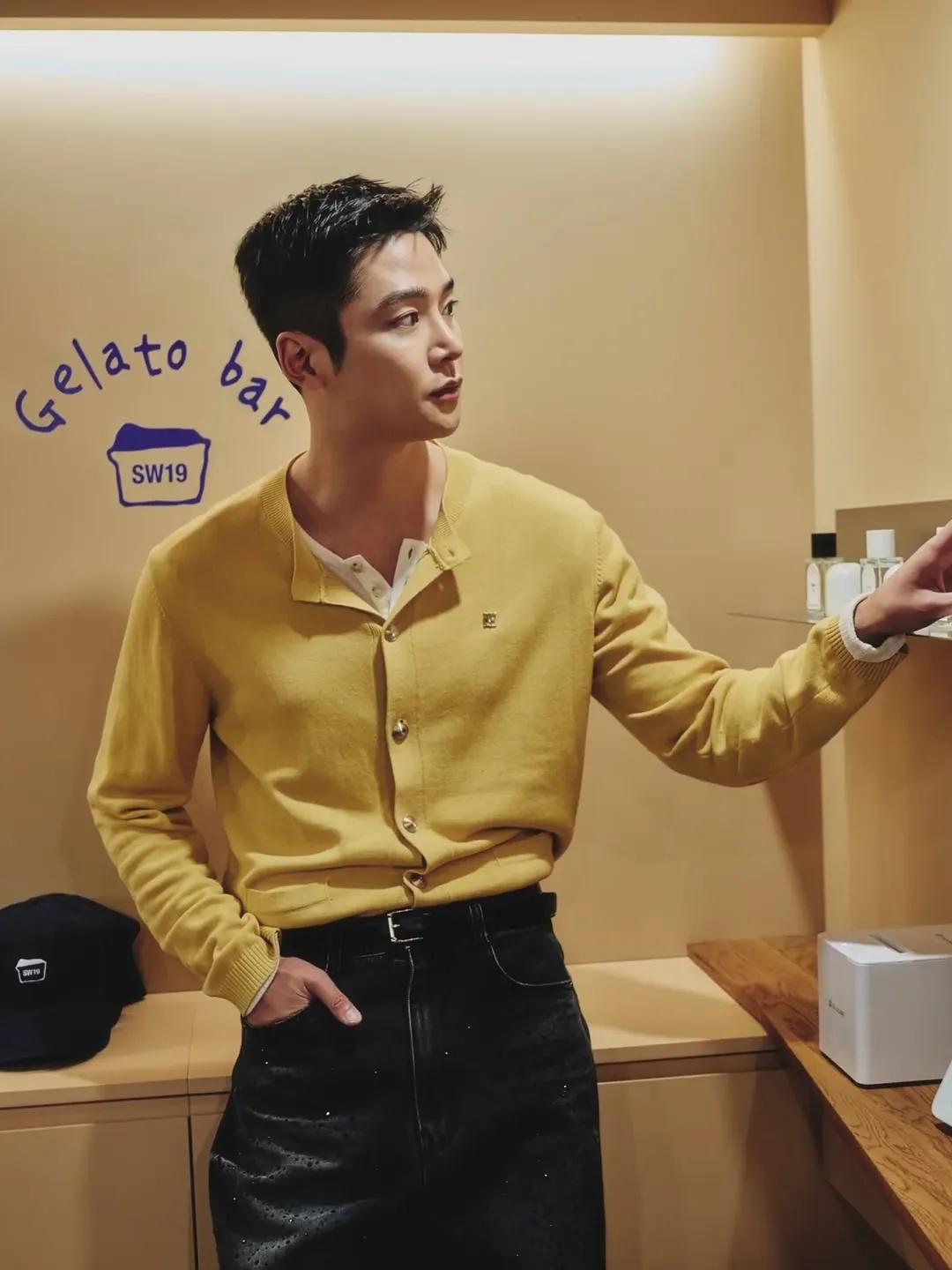Cuplikan di balik layar dari Rowoon