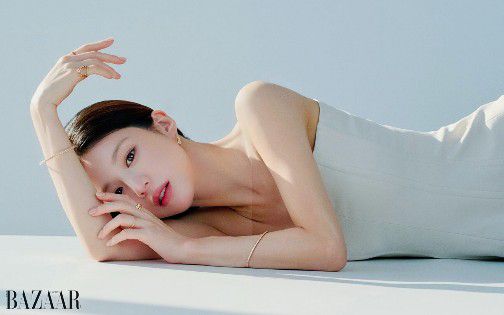A moment captured by a fan of Go Younjung