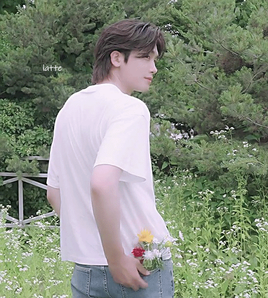 Recent activity shot of Park Hyungsik