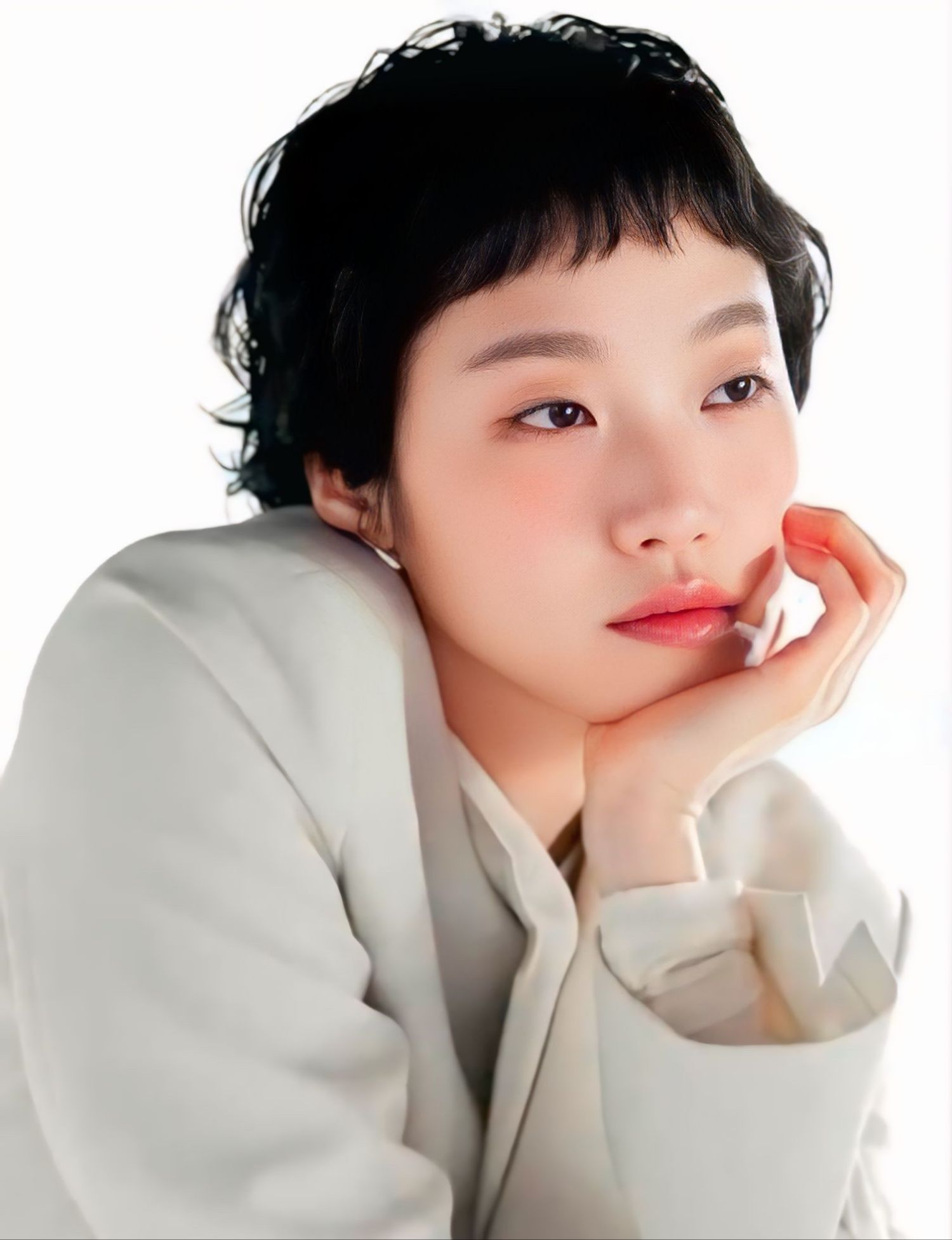 Behind-the-scenes cut of Kim Goeun