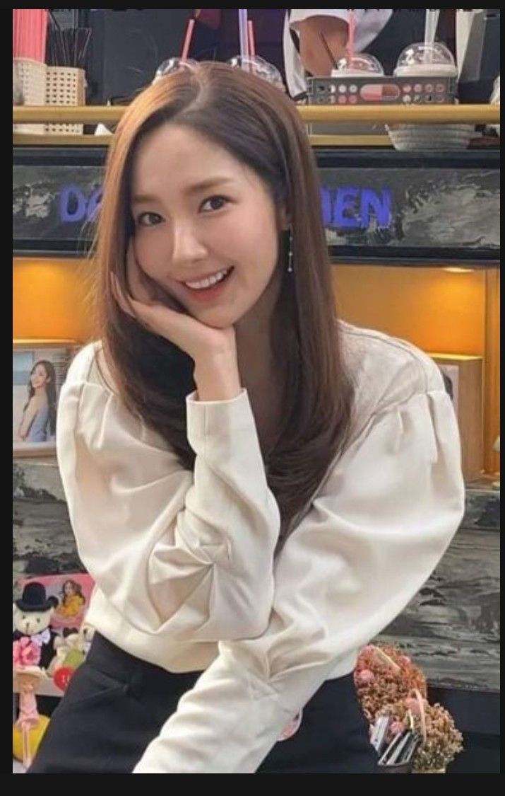 Recent activity shot of Park Minyoung