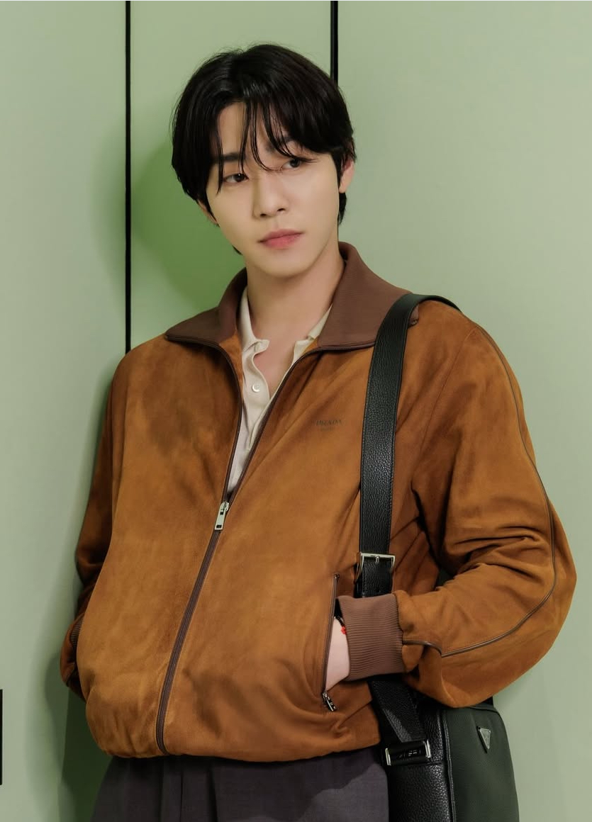 Latest photo of Ahn Hyoseop