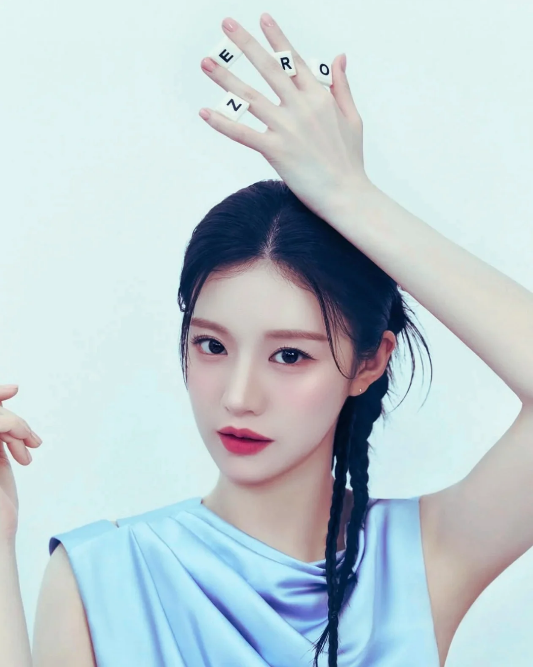 Behind-the-scenes cut of Go Younjung