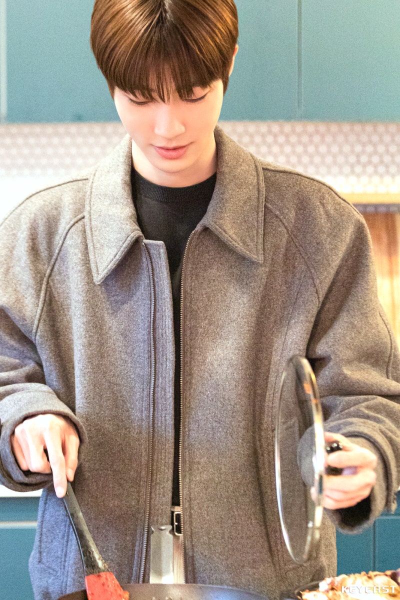 황인엽의 최신 사진
