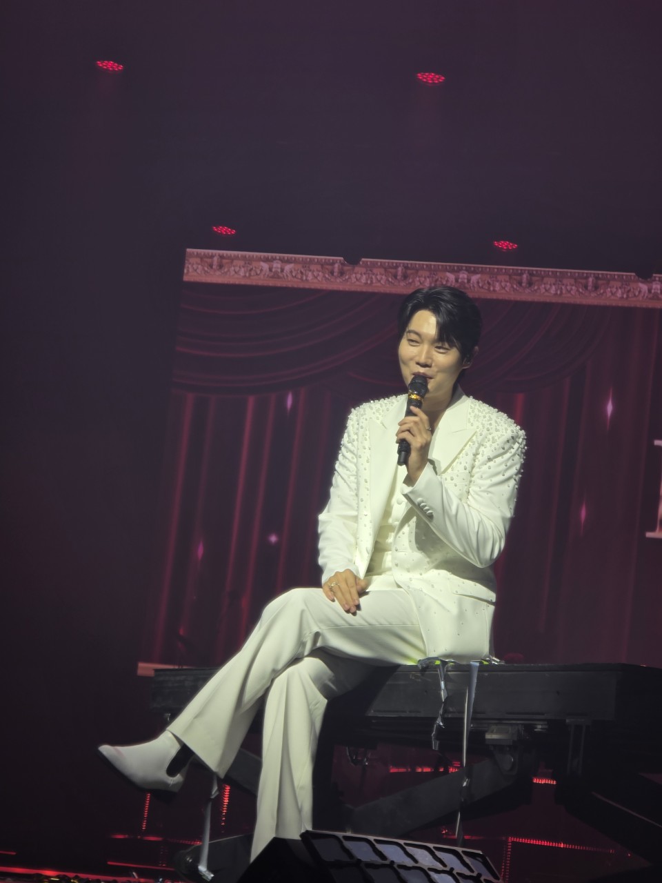 Behind-the-scenes cut of Son Taejin