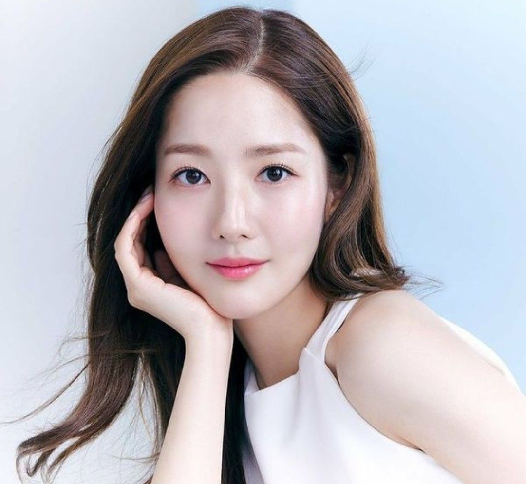 Recent activity shot of Park Minyoung
