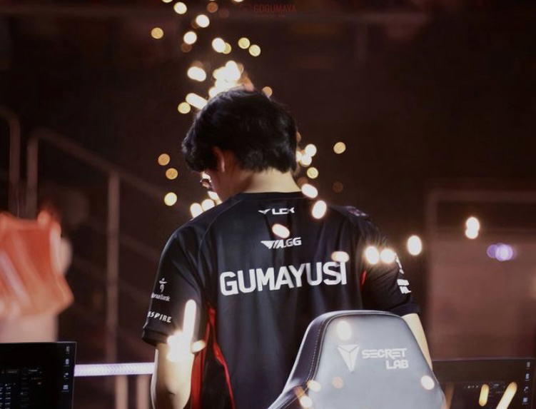Behind-the-scenes cut of Gumayusi