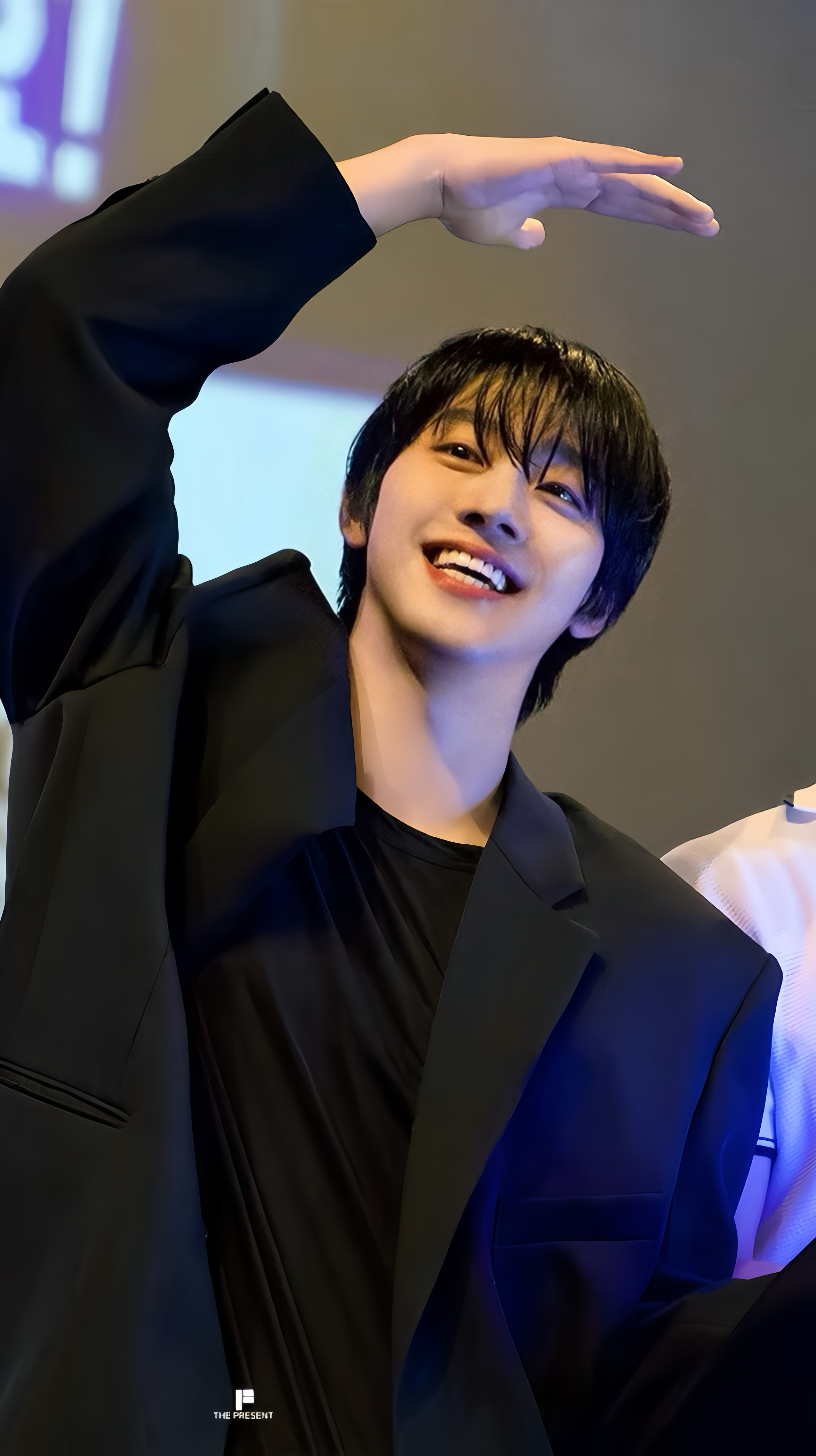 Today's popular wallpaper in Ahn Hyoseop community