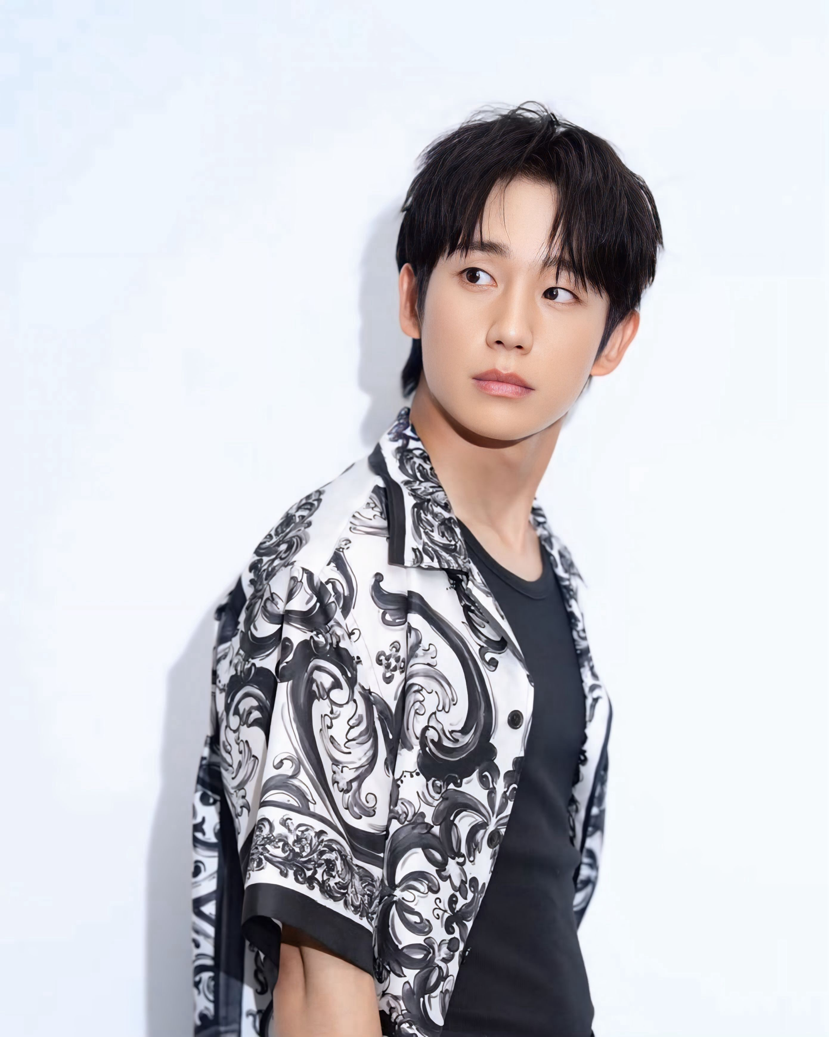 Latest photo of Jung Haein