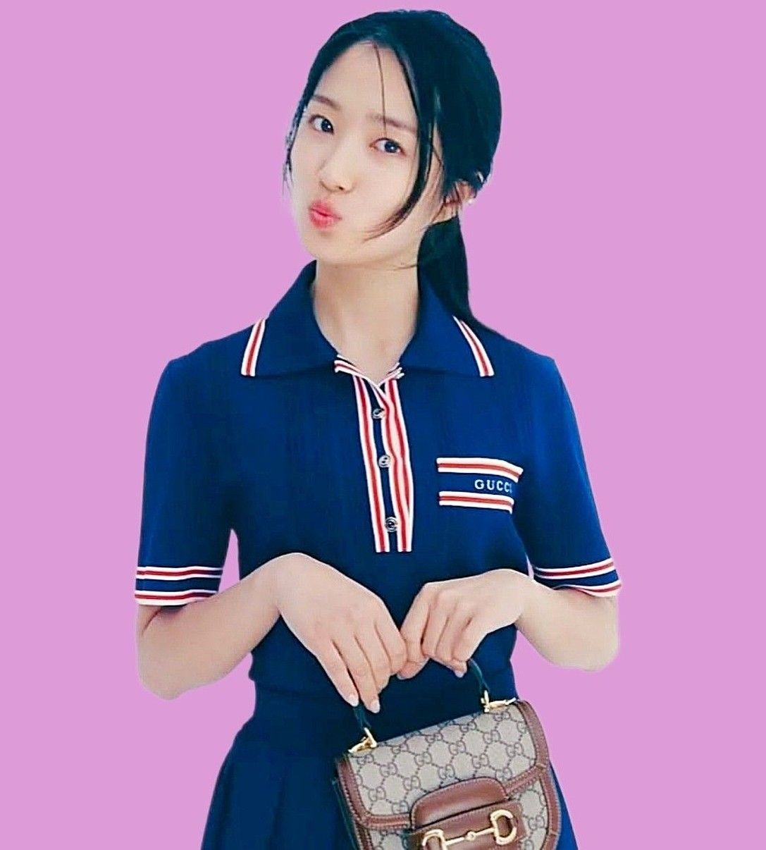Behind-the-scenes cut of Kim Hyeyoon