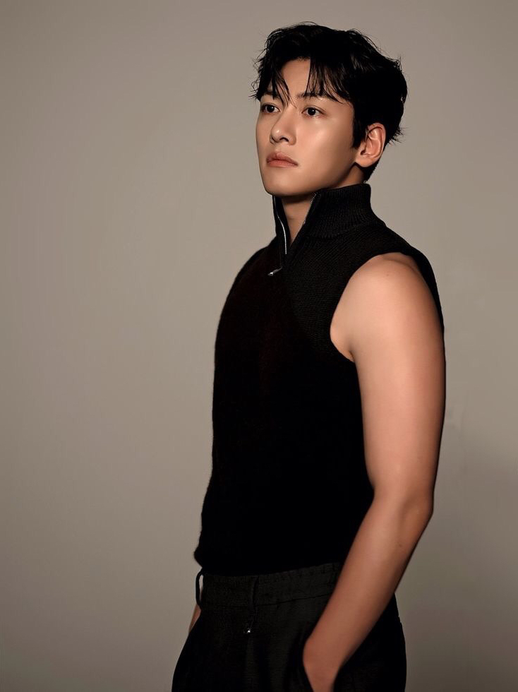 Recent activity shot of Ji Changwook