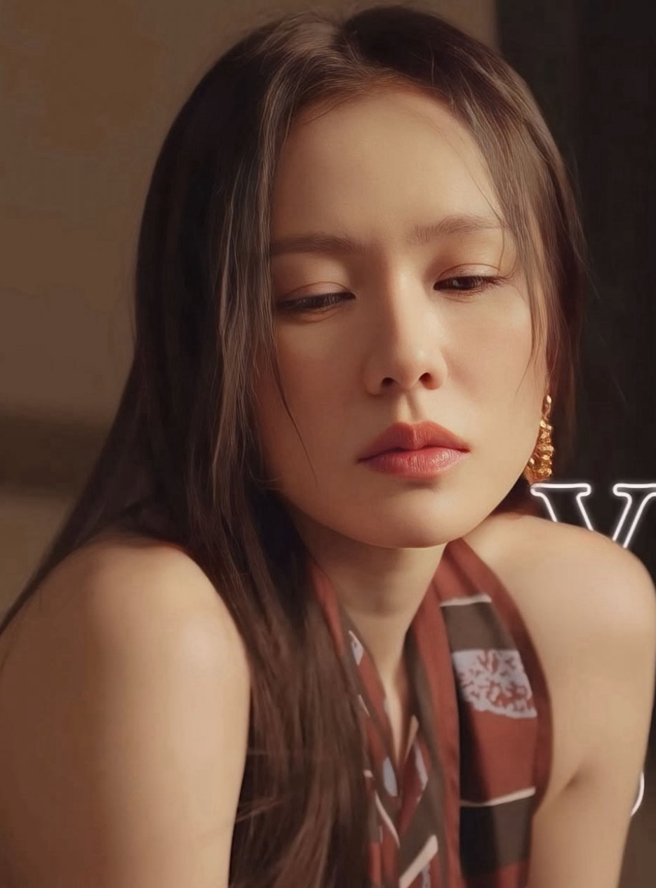 Recent activity shot of Son Yejin