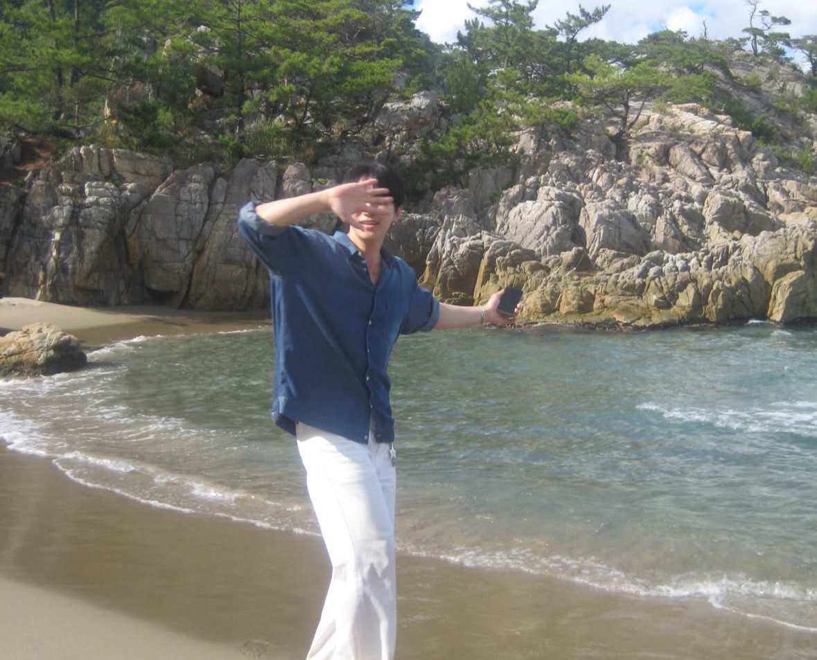 Momen yang diabadikan oleh penggemar Lee Junho