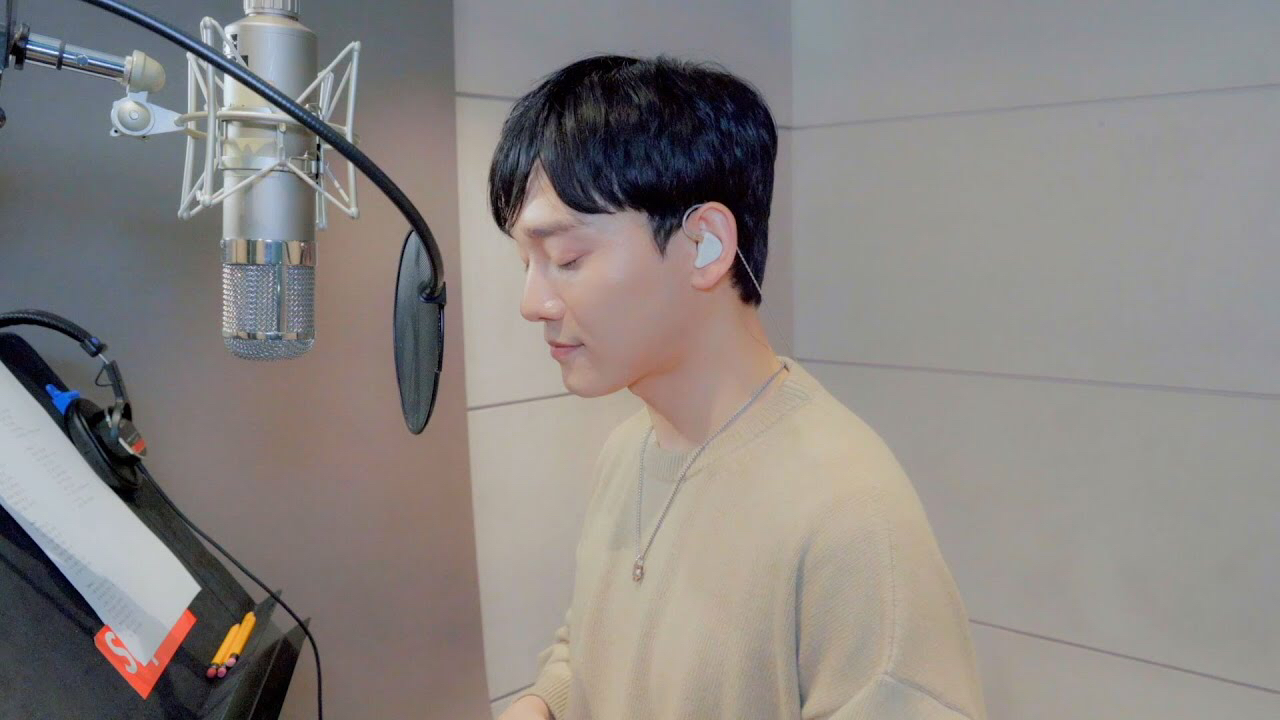 Latest photo of Chanyeol