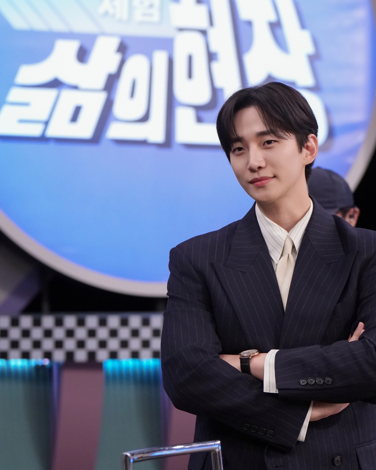 イ・ジュノの最近の活動ショット