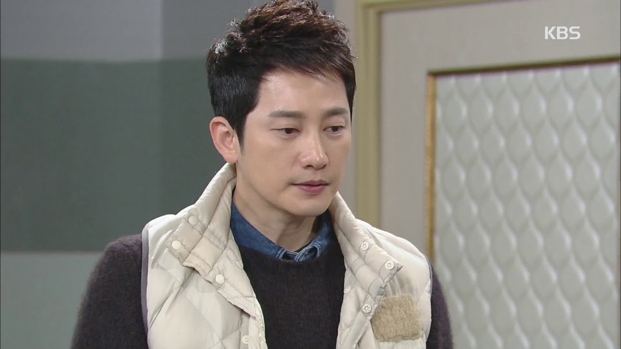 A moment captured by a fan of Park Sihoo