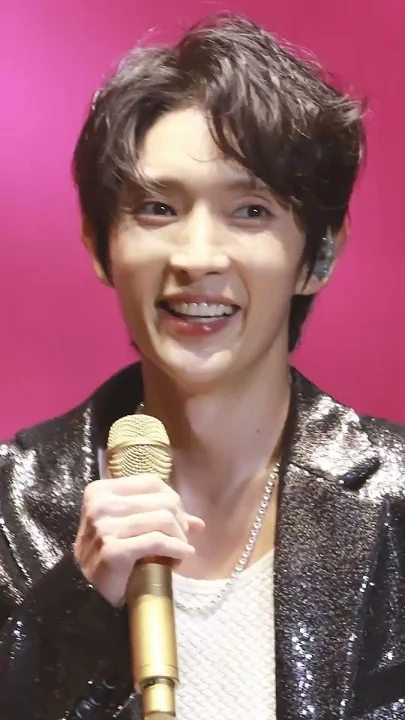 Foto kegiatan terbaru dari Lee Joongi