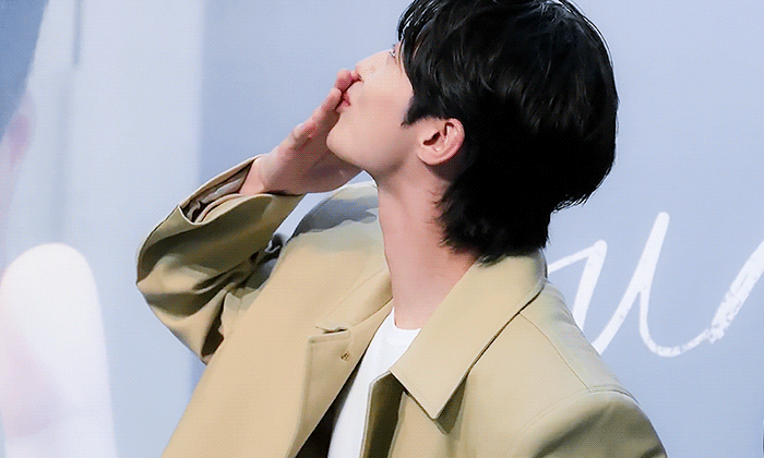 Recent activity shot of Byeon Wooseok