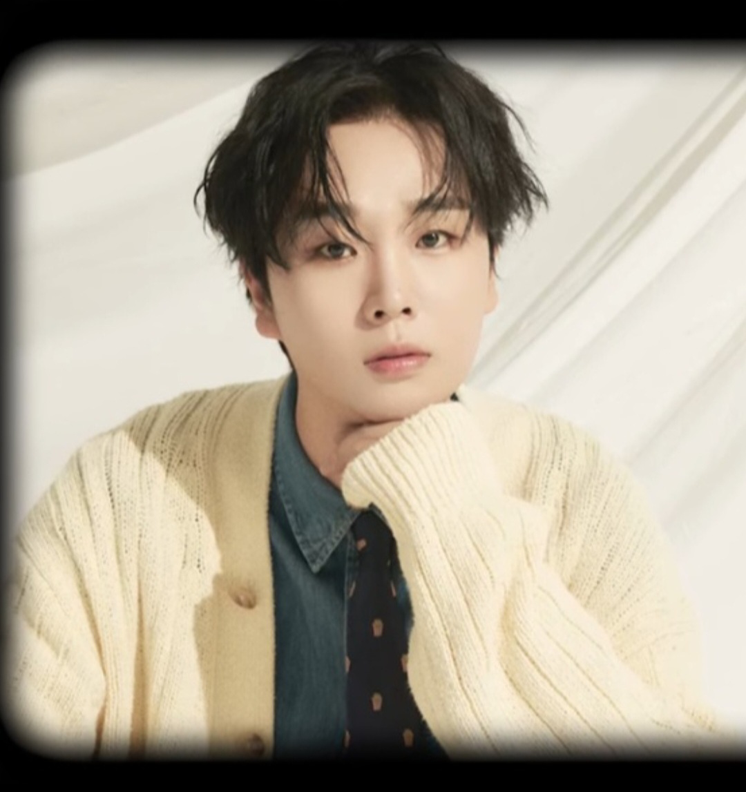 Latest photo of Song Minjun