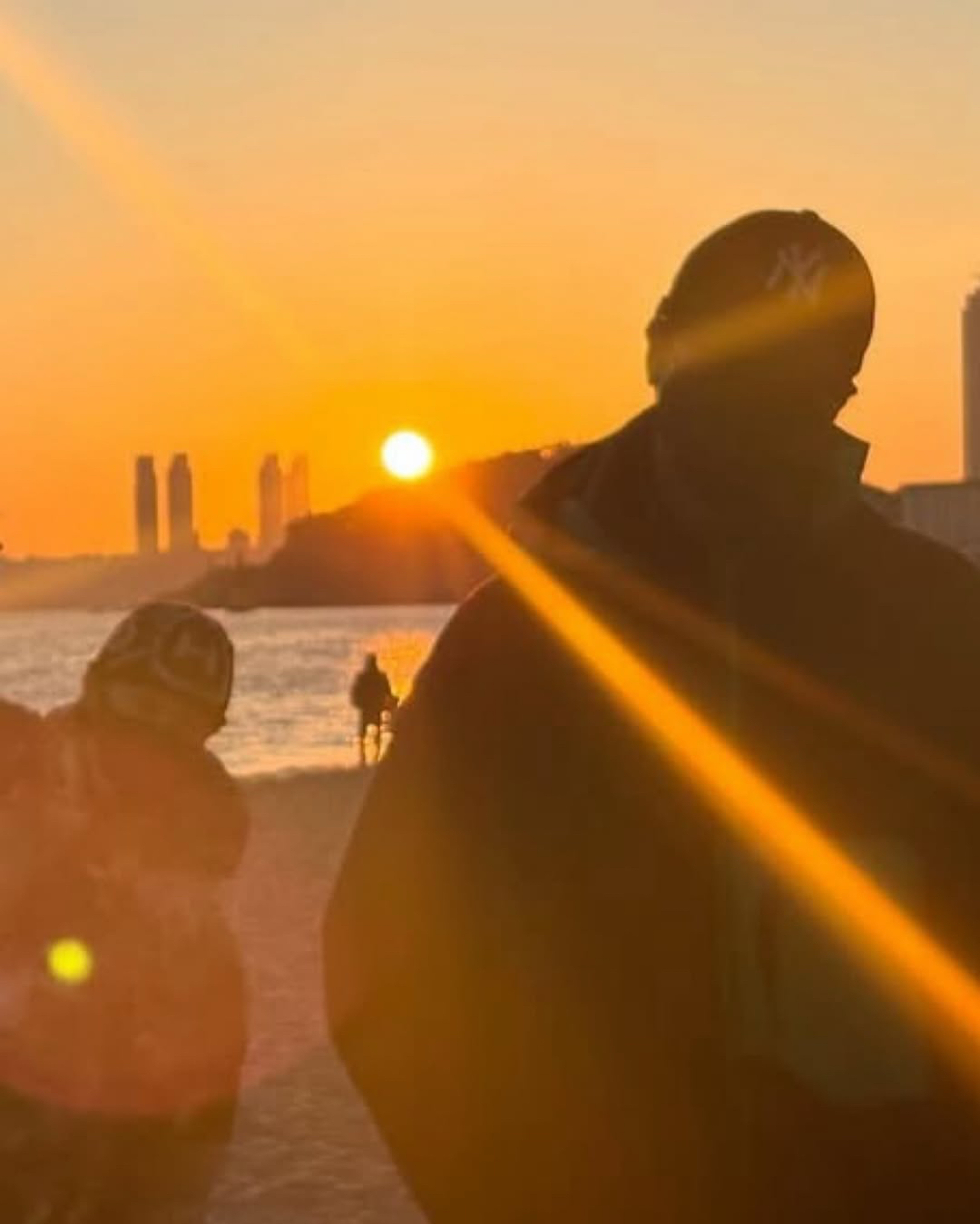 イ・ミンホの最近の活動ショット