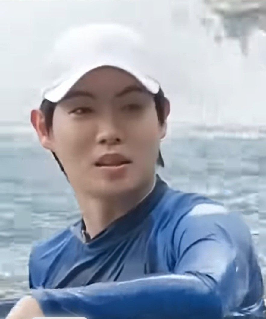 Latest photo of Son Taejin