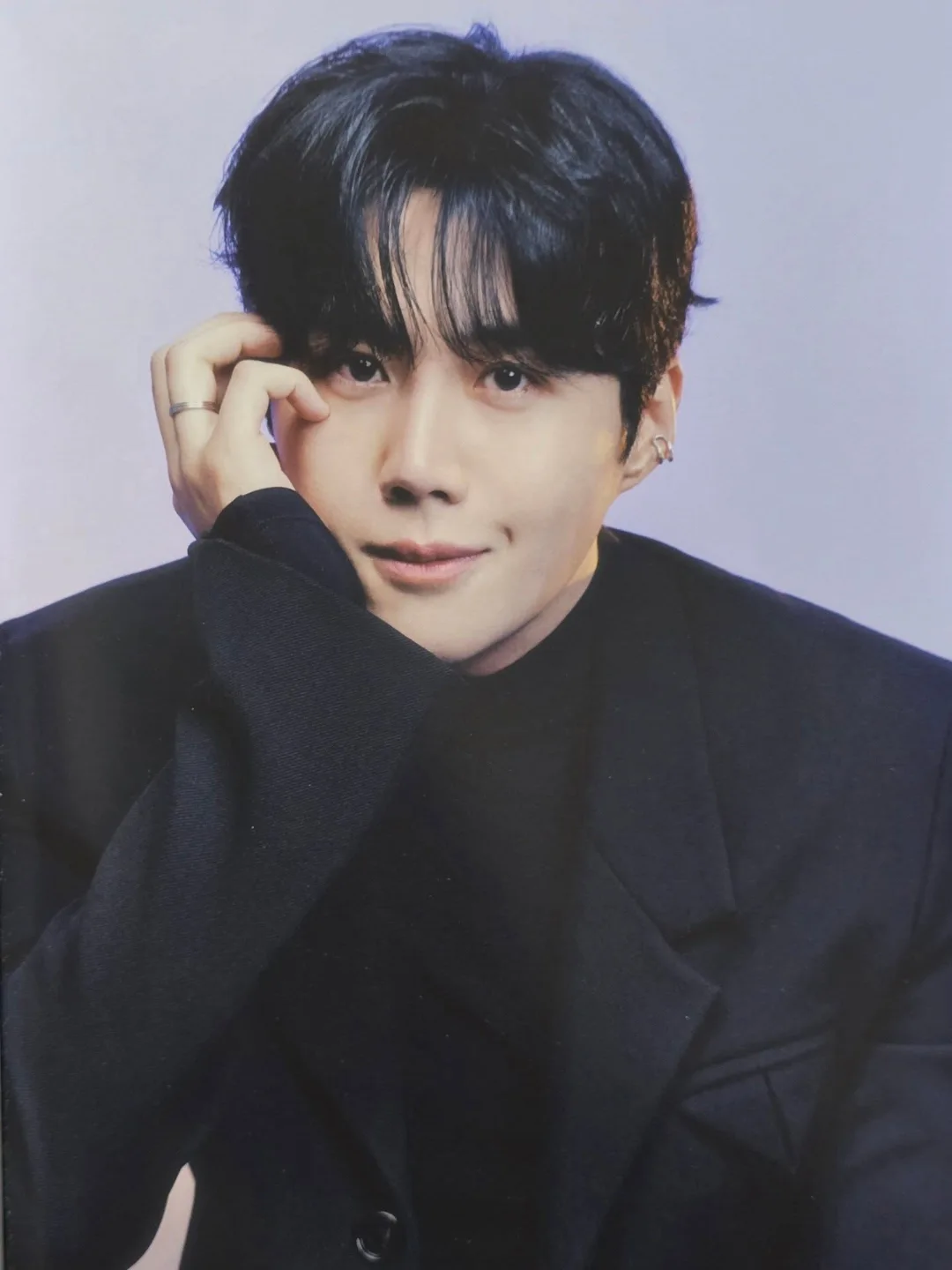 Behind-the-scenes cut of Kim Seonho