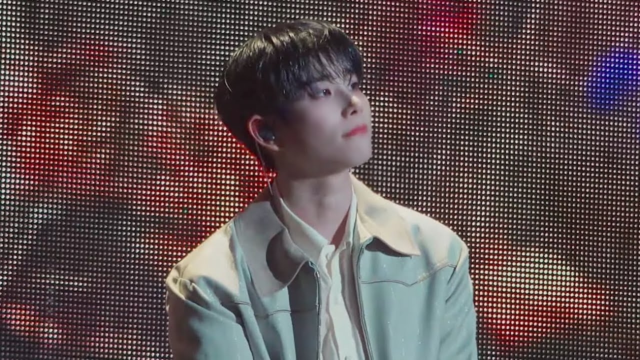 Recent activity shot of Cha Eunwoo