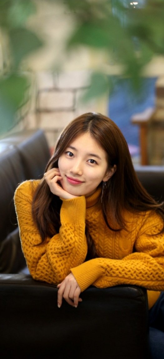 Recent activity shot of Bae Suzy