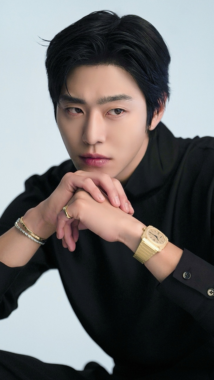 安孝燮的最新照片