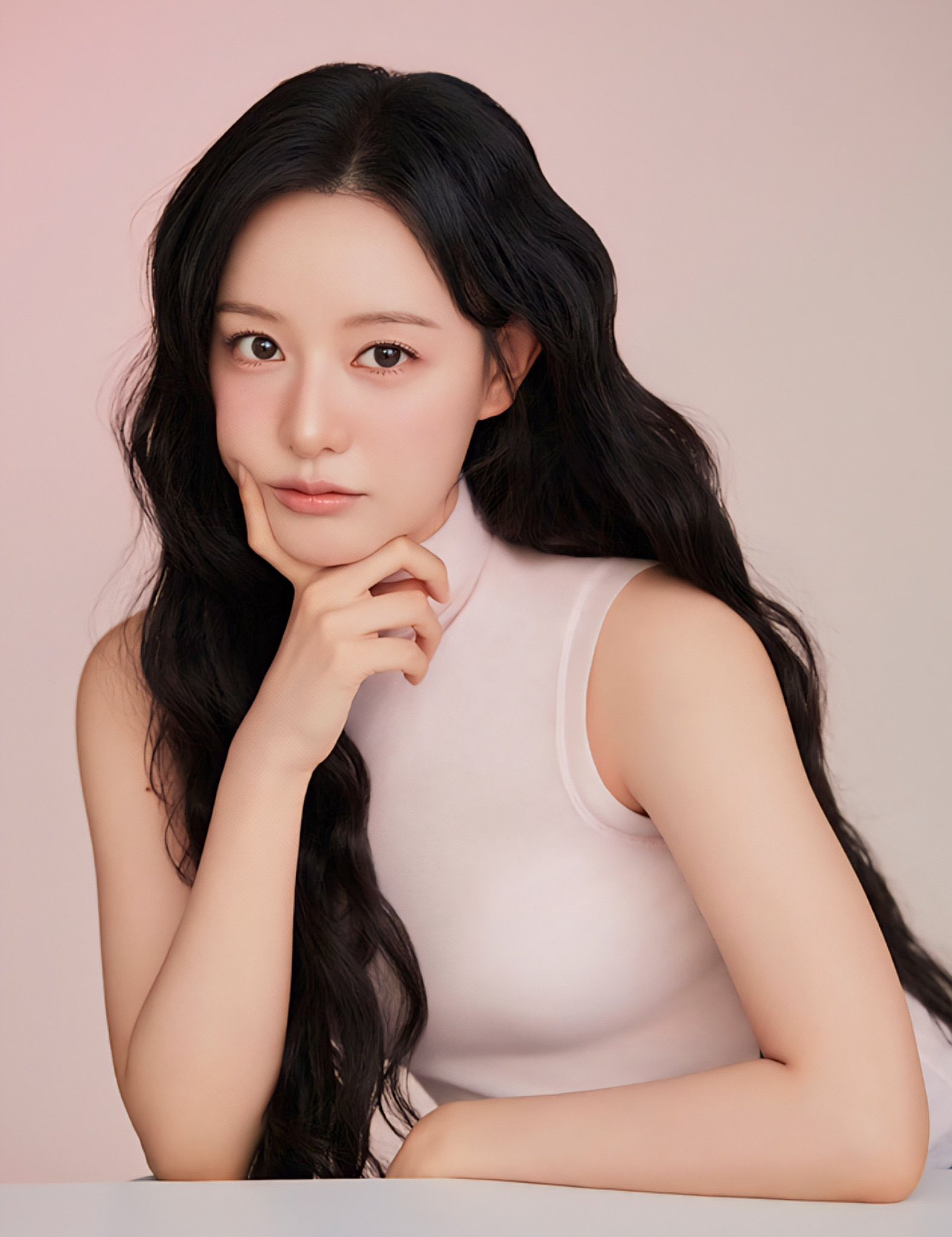 Latest photo of Kim Jiwon