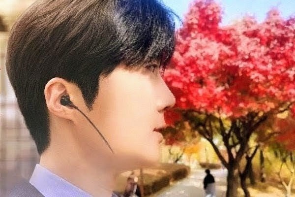 Recent activity shot of Kim Seonho