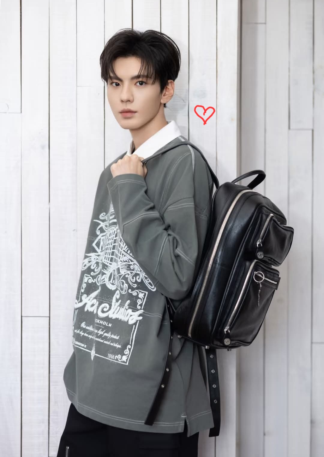 Latest photo of Bi Wenjun