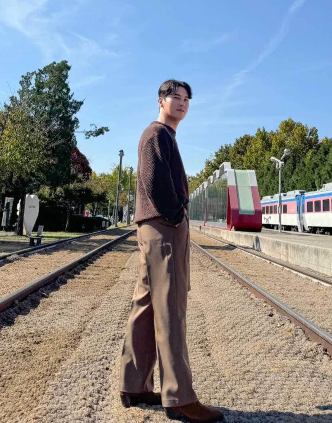 張民好的最新照片