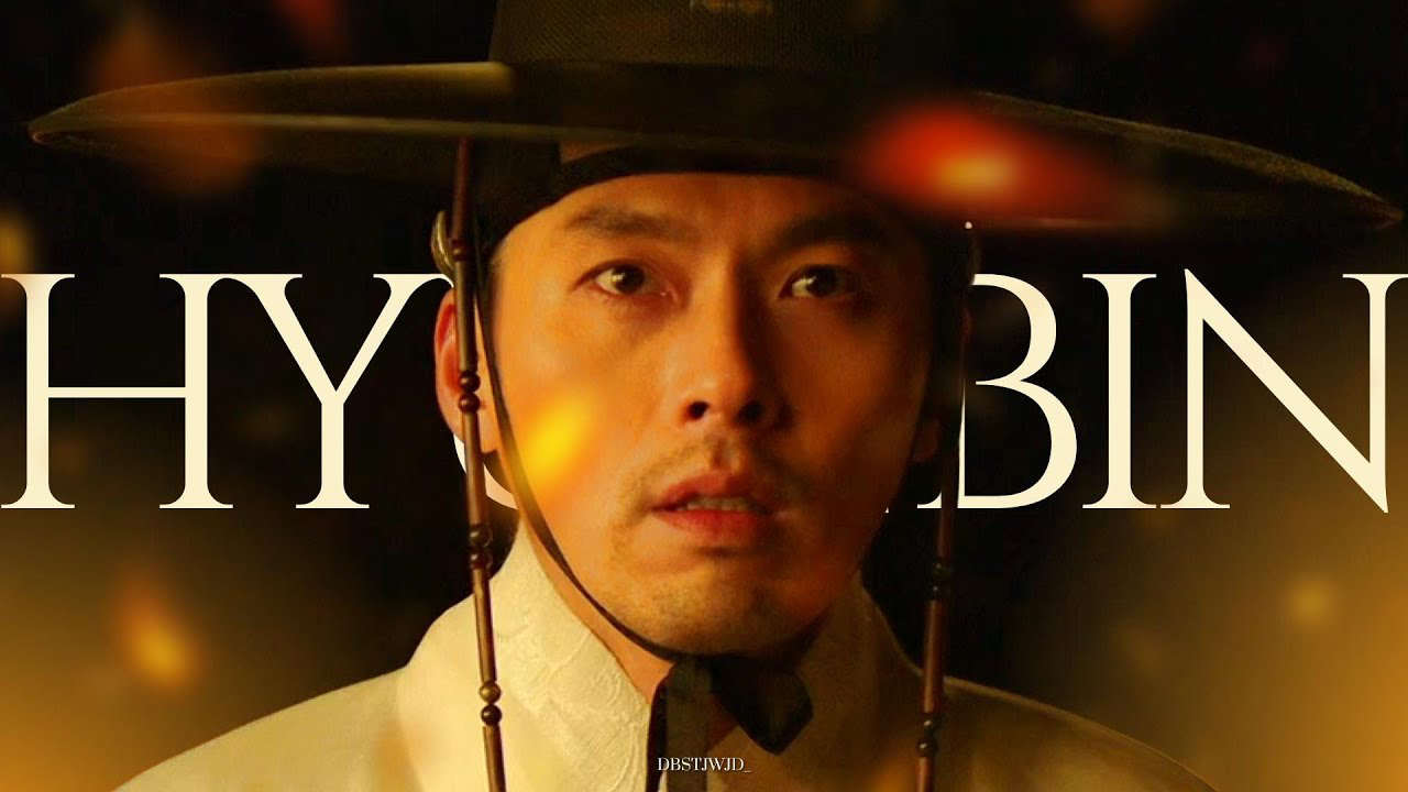 A moment captured by a fan of Hyun Bin
