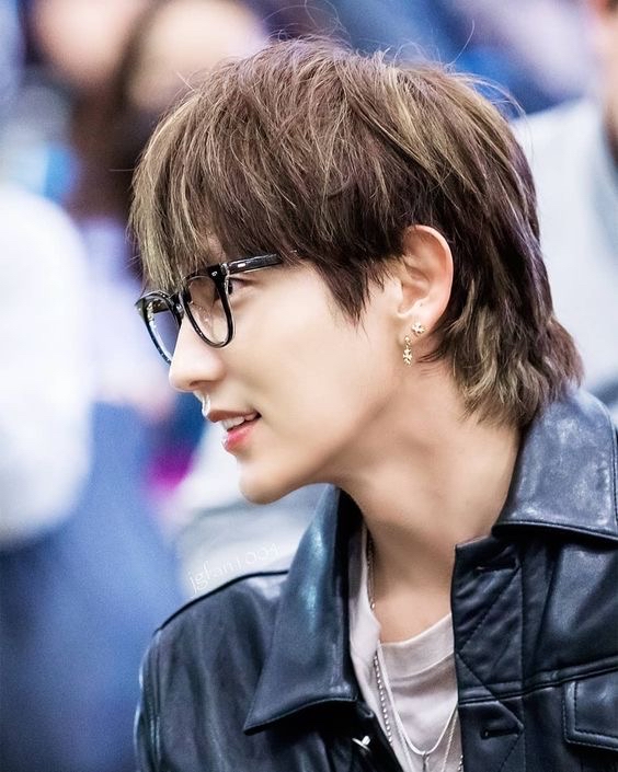 A moment captured by a fan of Lee Joongi