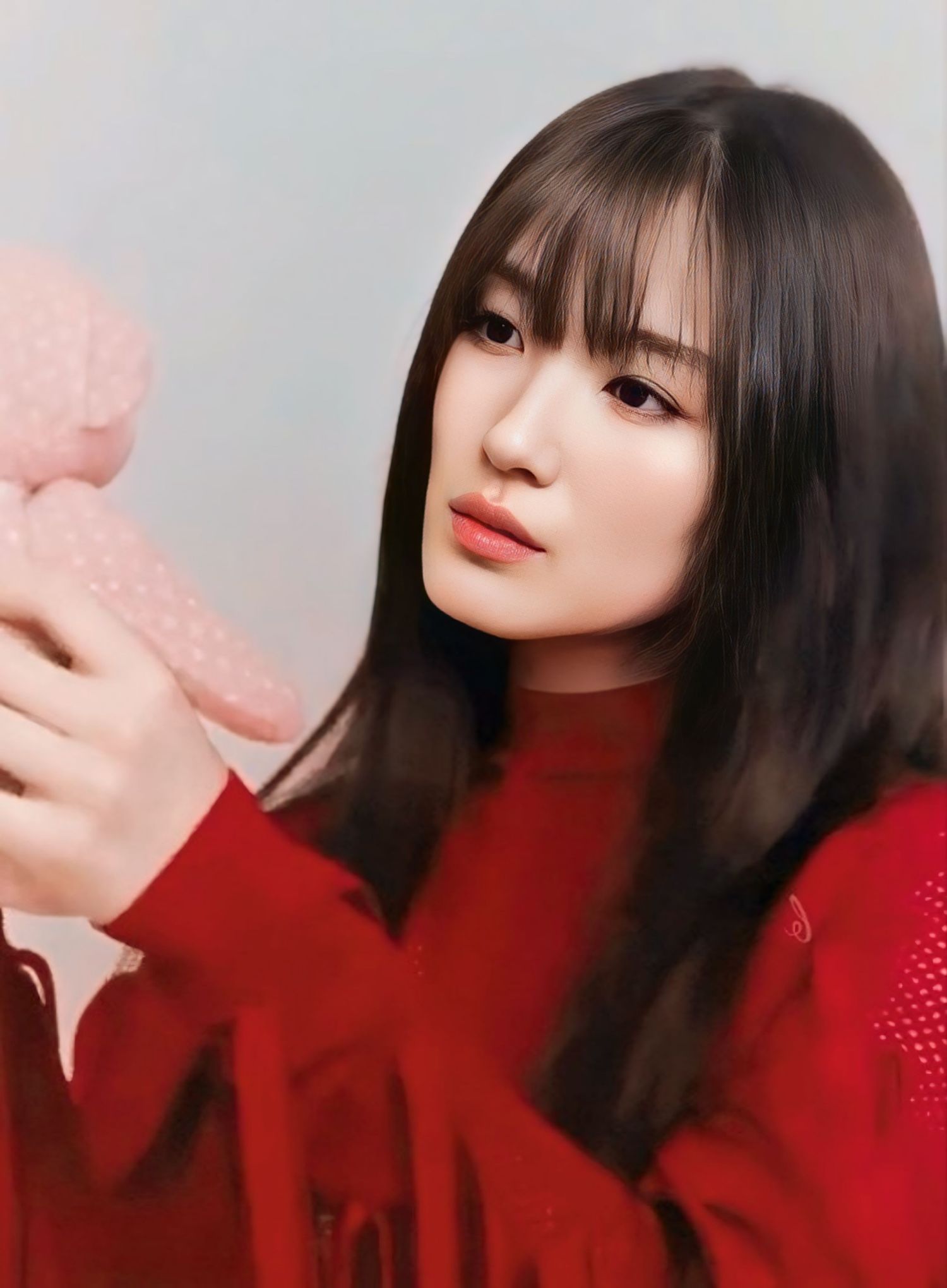 Latest photo of Kim Hyeyoon