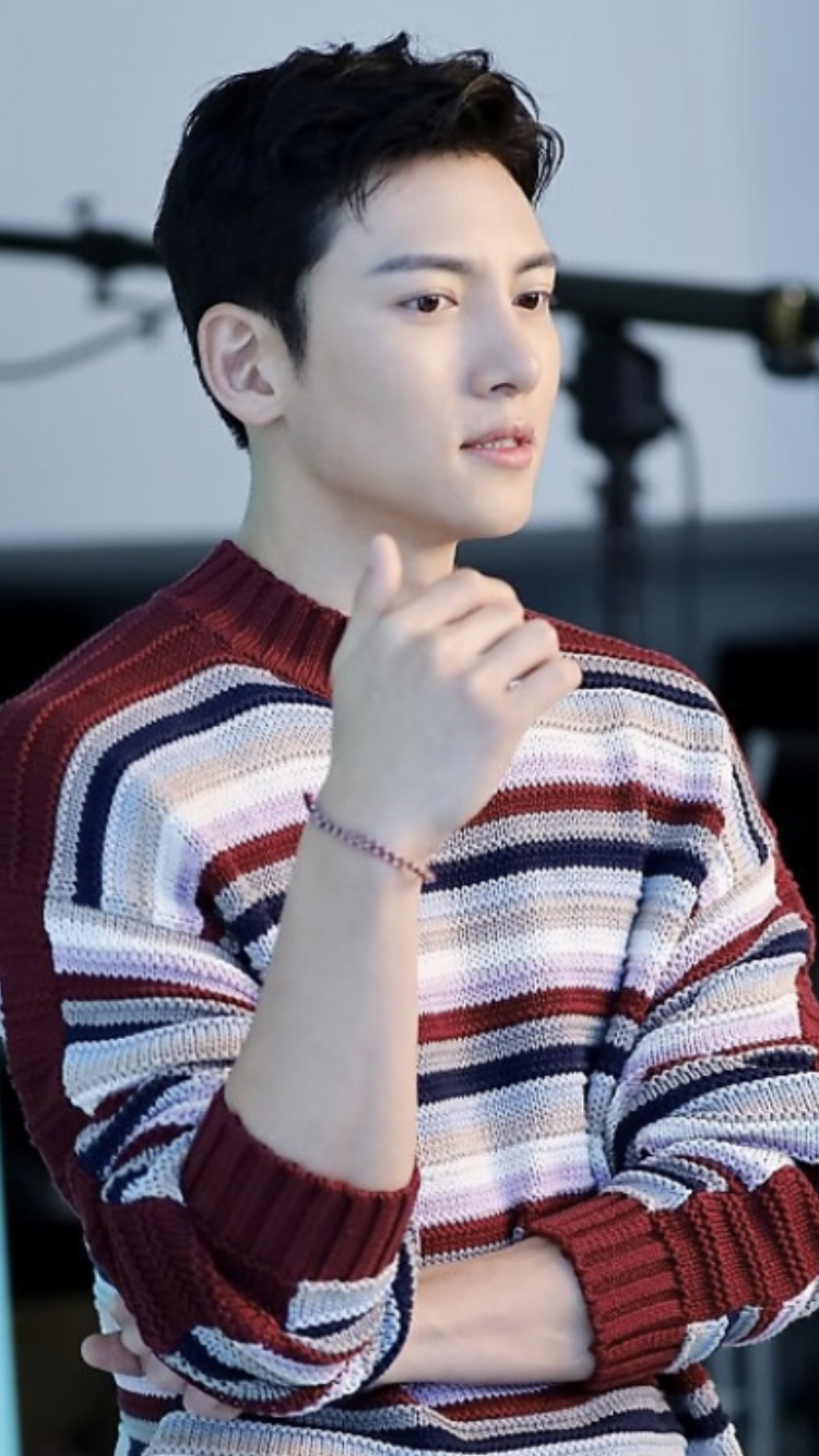 Wallpaper spesial buatan penggemar Ji Changwook