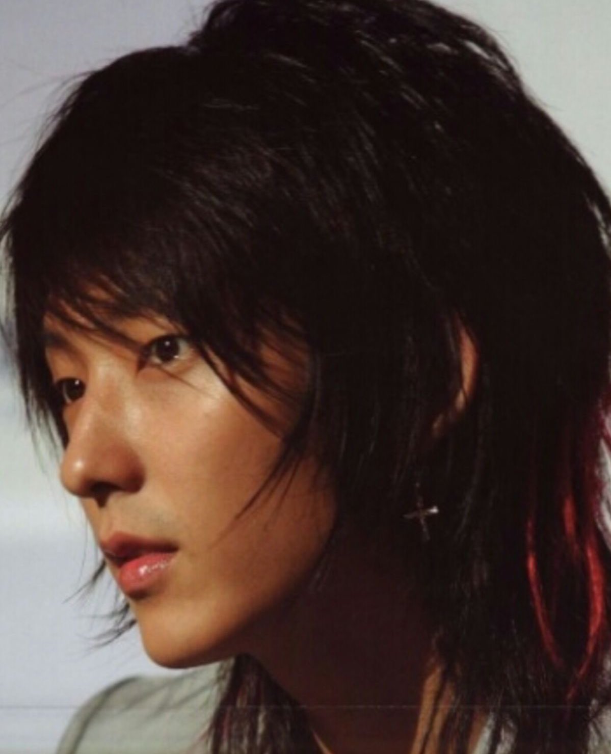 Behind-the-scenes cut of Lee Joongi