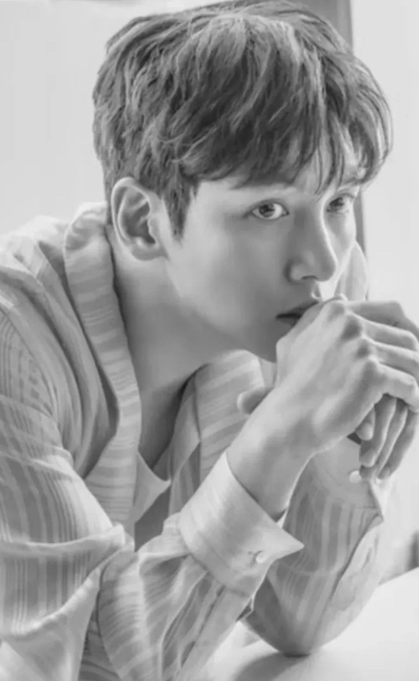 A moment captured by a fan of Ji Changwook