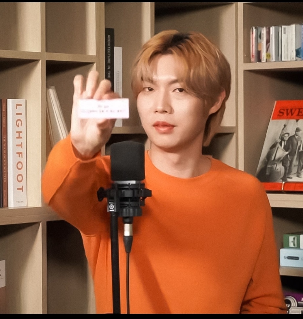 Recent activity shot of Son Taejin