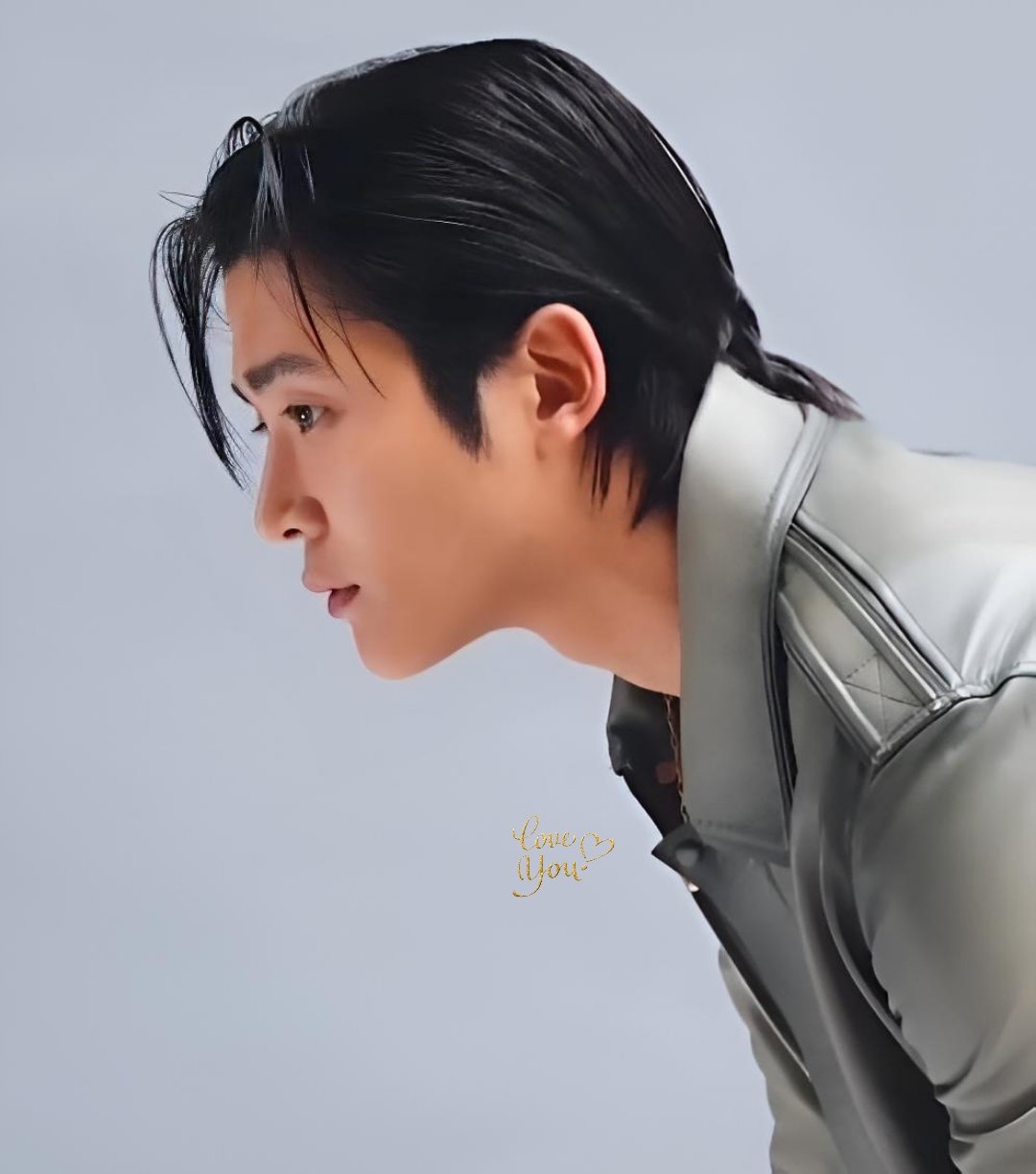 Behind-the-scenes cut of Rowoon
