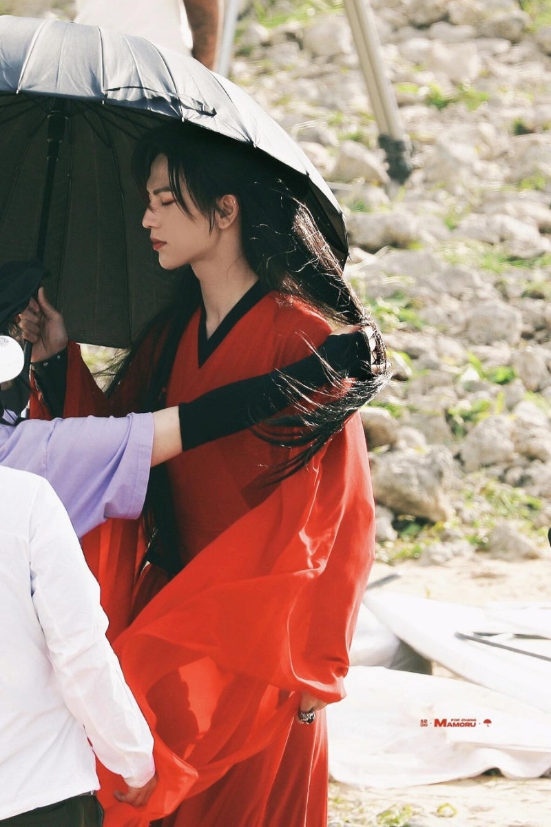 Recent activity shot of Zhang Linghe