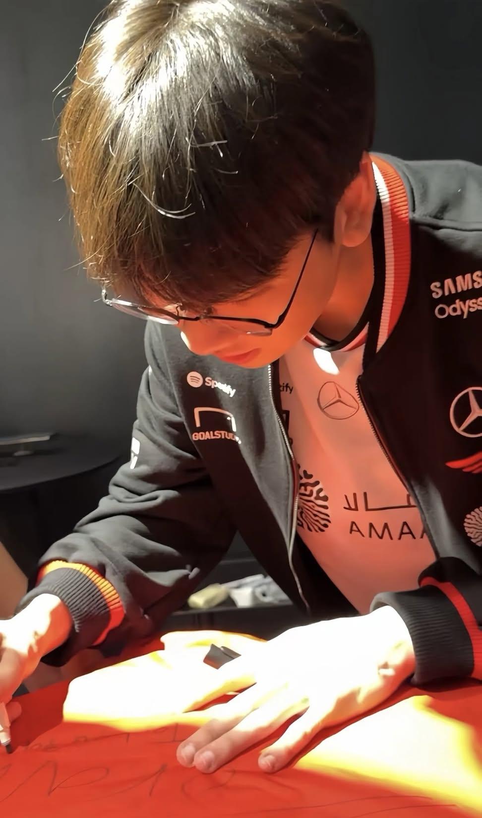 Behind-the-scenes cut of Doran